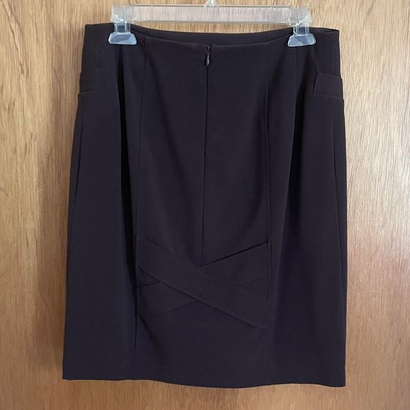 Two skirts in brown and black size 8 petite - Picture 5 of 6